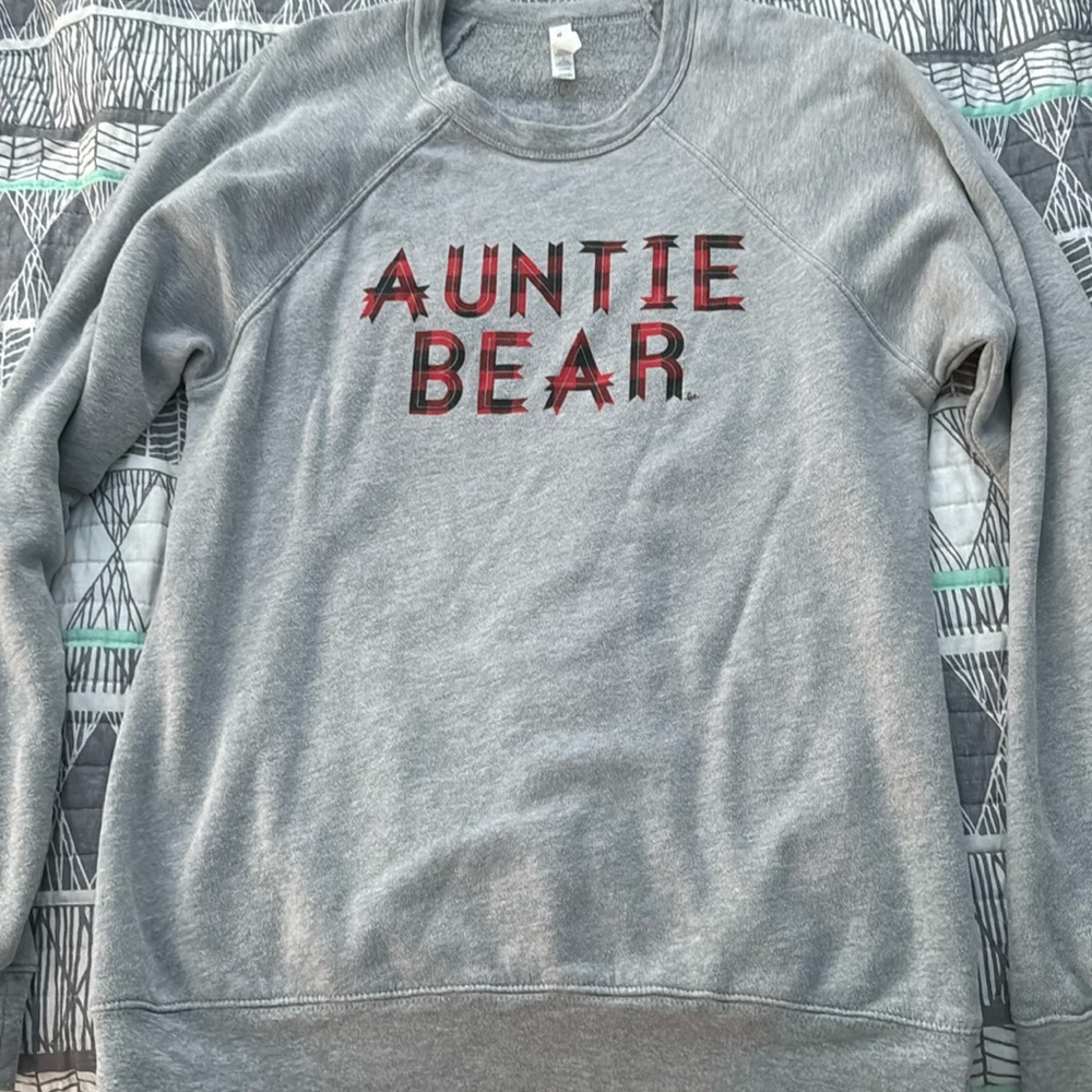A cute grey sweater scoop neck worn 2 times